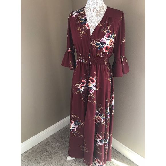Floral bell sleeve button up maxi dress - Picture 4 of 6